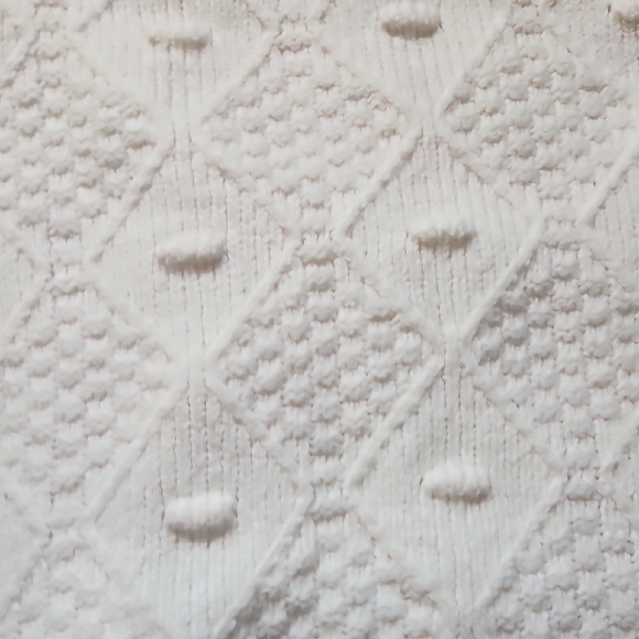 Time and Tru Textured Cream Turtleneck Sweater - Picture 4 of 10